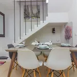 Ferienhaus Kuca Za Odmor Laurus S Bazenom *